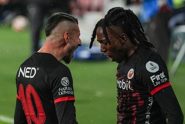 Trabzonspor deplasmanda takıldı! 7 gollü maçı Gençlerbirliği kazandı